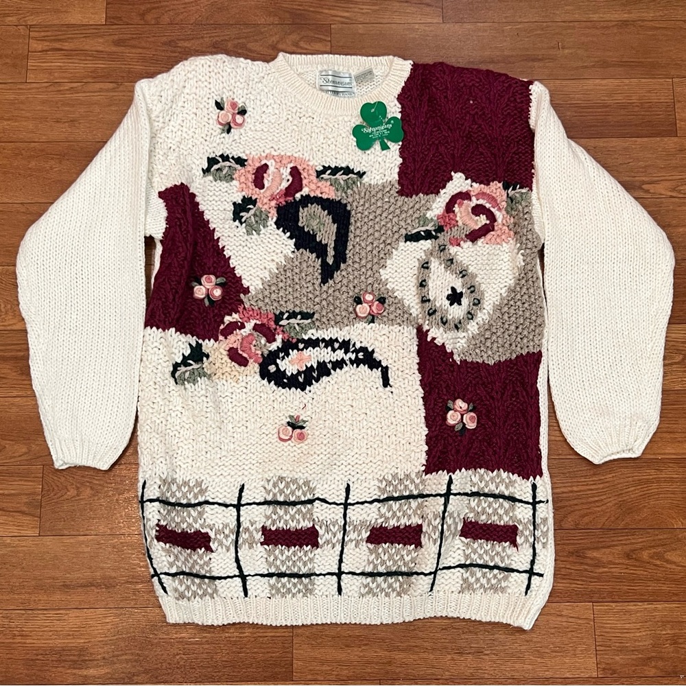 Vintage Shenanigans 80s/90s Hand Knitted Floral Sweater Women’s Small NWT